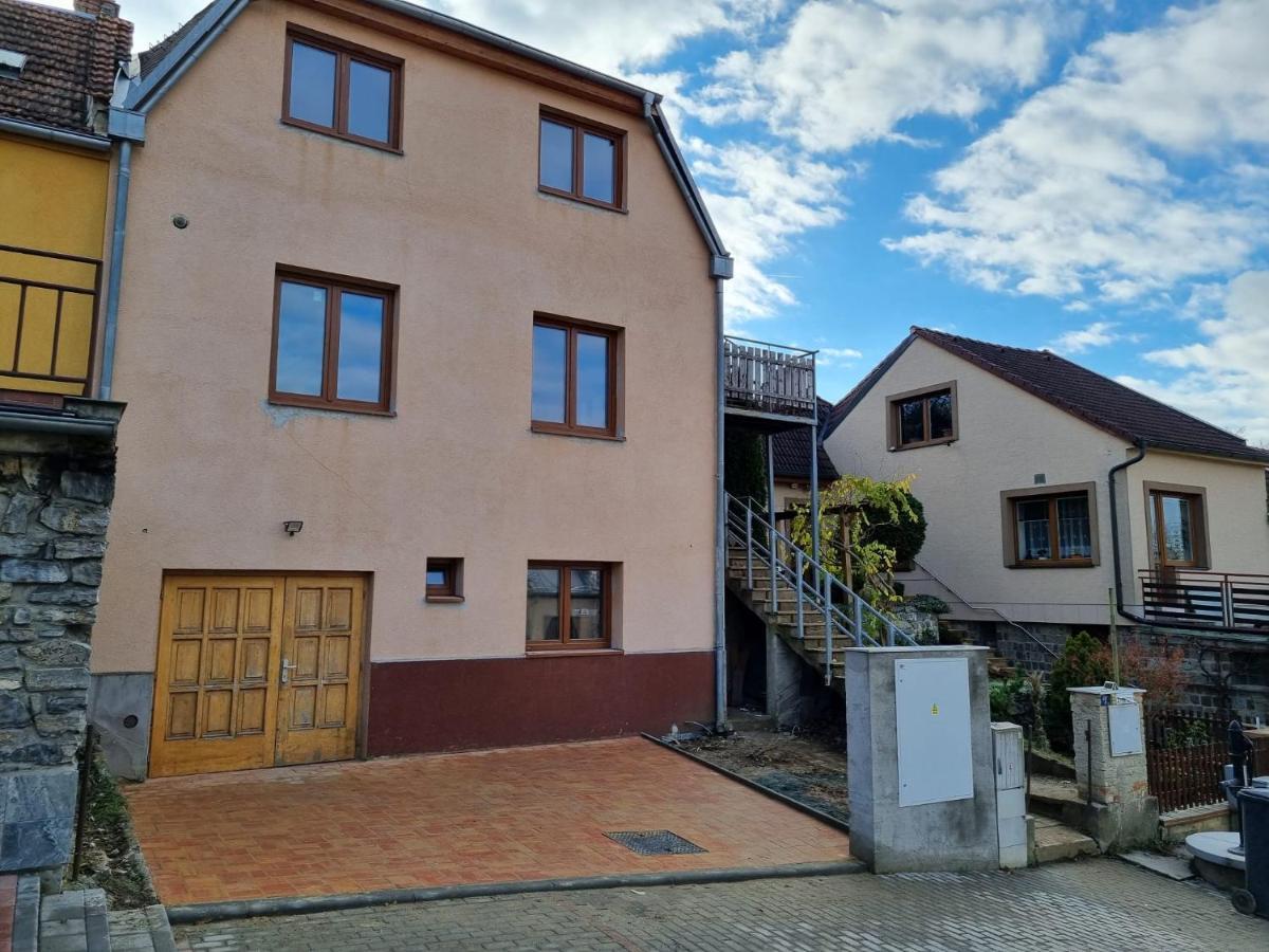 Utulne Studio U Marianskeho Udoli V Brne - Lisni Brno Dış mekan fotoğraf